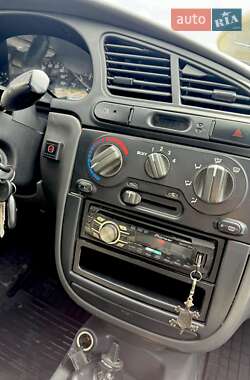 Седан Daewoo Lanos 2012 в 
