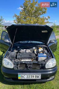 Седан Daewoo Lanos 2008 в Дрогобичі