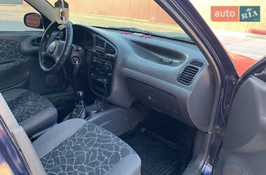 Седан Daewoo Lanos 2003 в 