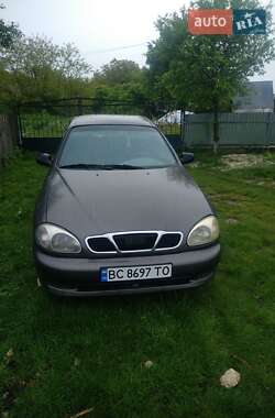 Седан Daewoo Lanos 2004 в Львове