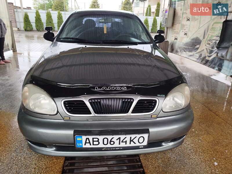 Хэтчбек Daewoo Lanos 2002 в Виннице