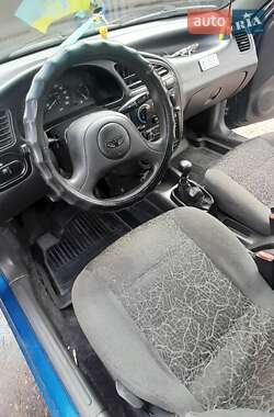 Седан Daewoo Lanos 1998 в 