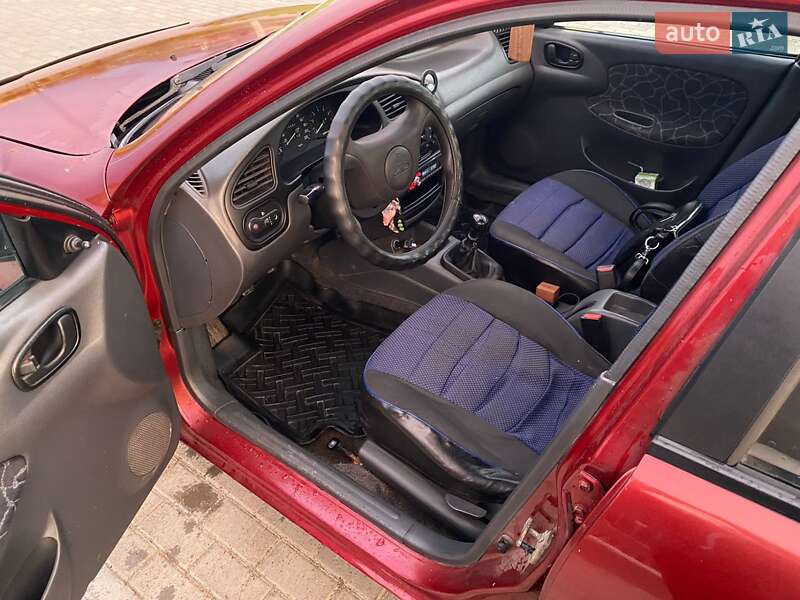 Седан Daewoo Lanos 2003 в Золочеве