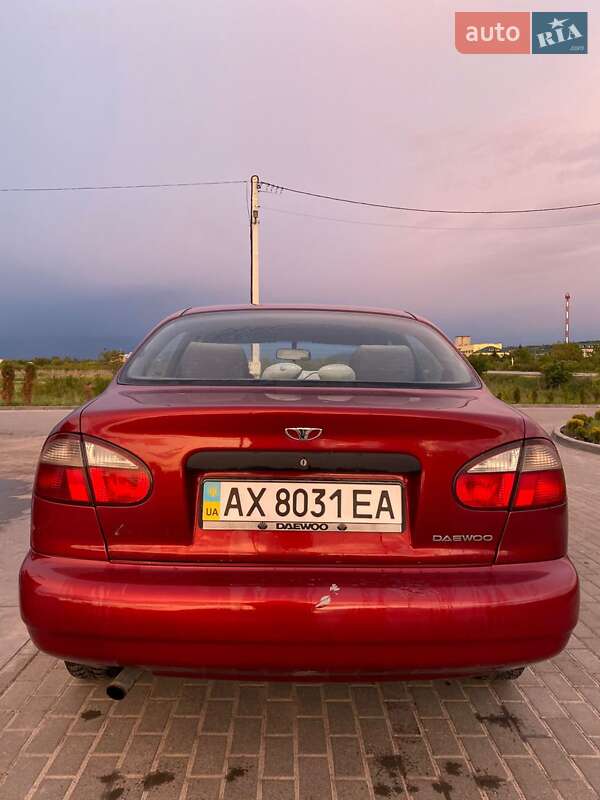 Седан Daewoo Lanos 2003 в Золочеве