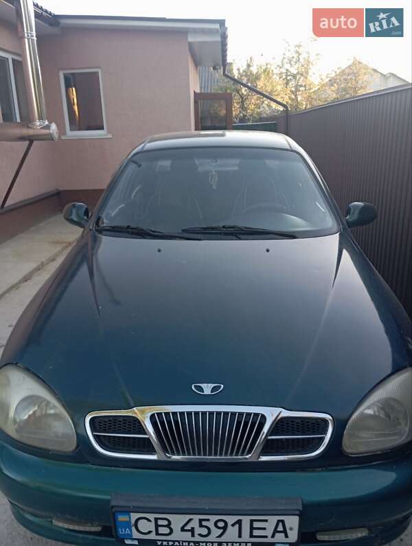 Седан Daewoo Lanos 2000 в 