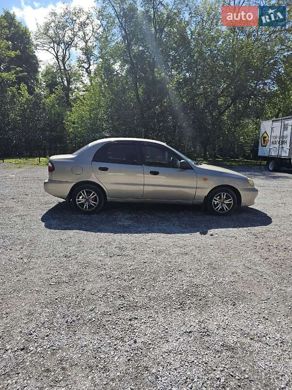 Седан Daewoo Lanos 2007 в Каменском