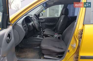 Седан Daewoo Lanos 2003 в 