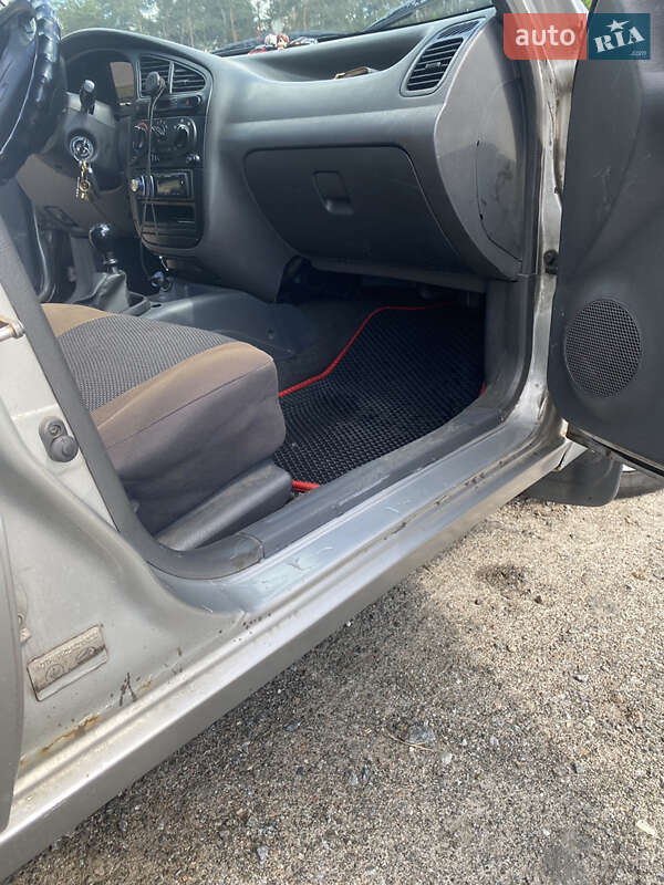 Седан Daewoo Lanos 2004 в Киеве фото 7 Седан Daewoo Lanos 2004 в Киеве