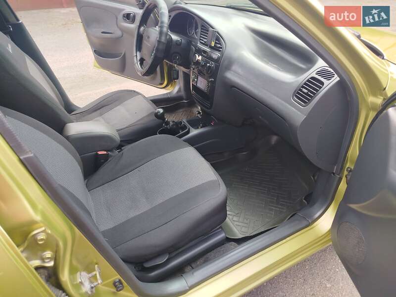 Седан Daewoo Lanos 2006 в Черкассах