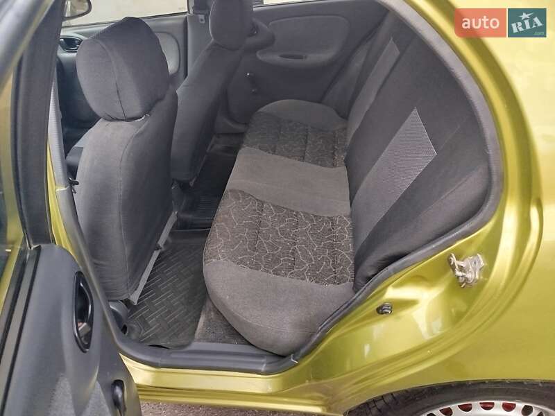 Седан Daewoo Lanos 2006 в Черкассах