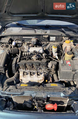 Седан Daewoo Lanos 2005 в 