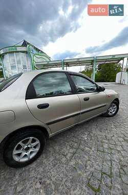 Седан Daewoo Lanos 2004 в 
