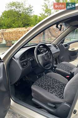 Седан Daewoo Lanos 2004 в 