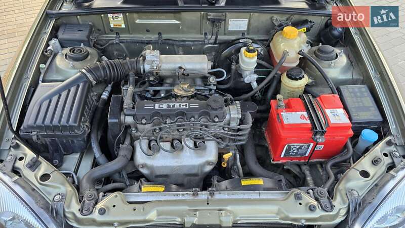 Седан Daewoo Lanos 2006 в Одессе