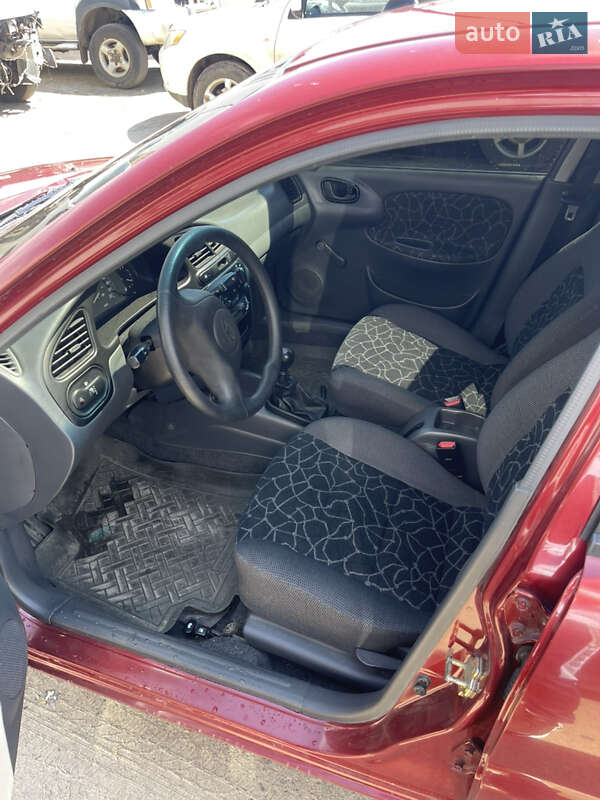 Седан Daewoo Lanos 2003 в Харькове фото 9 Седан Daewoo Lanos 2003 в Харькове
