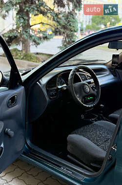 Седан Daewoo Lanos 2004 в 