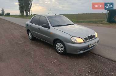 Седан Daewoo Lanos 2009 в Врадиевке