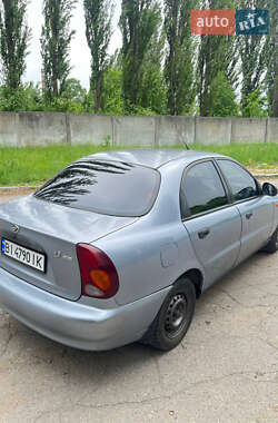 Седан Daewoo Lanos 2010 в 