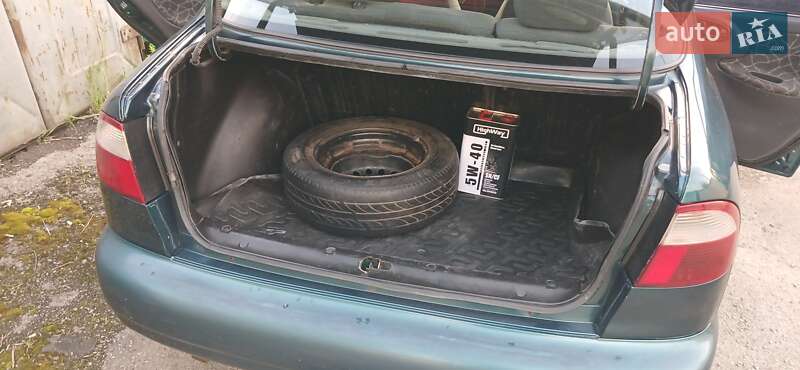 Седан Daewoo Lanos 2003 в Ивано-Франковске