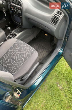 Седан Daewoo Lanos 2003 в 