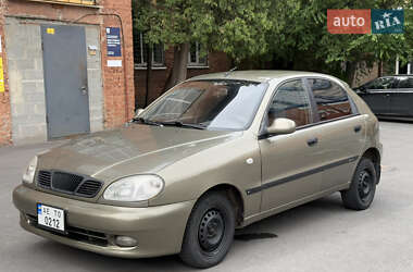 Хэтчбек Daewoo Lanos 2004 в Днепре