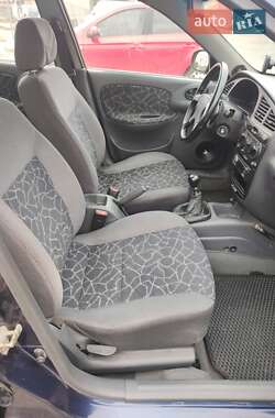 Седан Daewoo Lanos 2002 в 