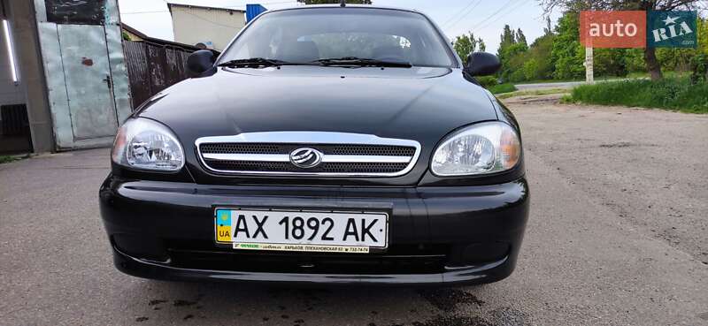 Седан Daewoo Lanos 2010 в Харькове