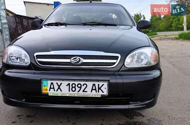 Седан Daewoo Lanos 2010 в 