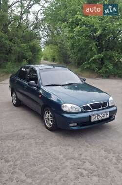 Седан Daewoo Lanos 2003 в Запорожье