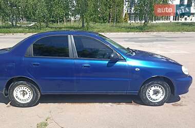 Седан Daewoo Lanos 2002 в Чернігові