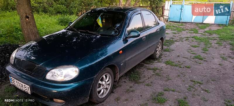 Седан Daewoo Lanos 2003 в Вознесенске