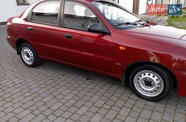 Седан Daewoo Lanos 2005 в 