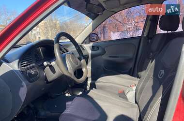 Седан Daewoo Lanos 2003 в 
