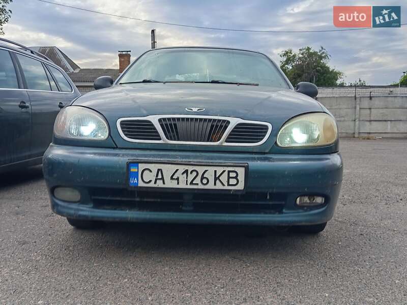 Седан Daewoo Lanos 1998 в 