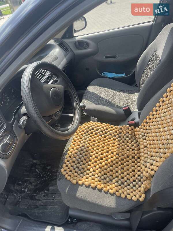 Седан Daewoo Lanos 2005 в Тернополі