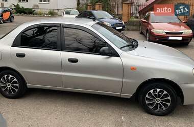 Седан Daewoo Lanos 2008 в 