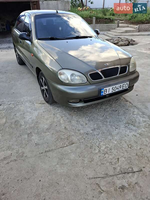 Седан Daewoo Lanos 2003 в Полтаве