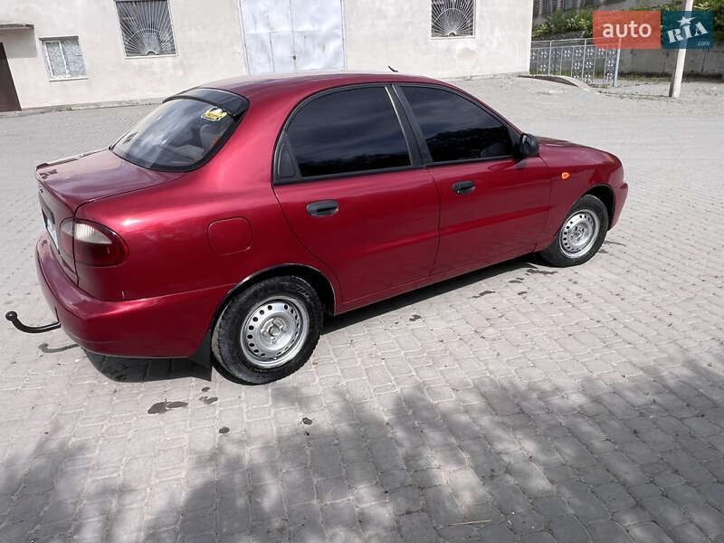 Седан Daewoo Lanos 2008 в Борщеве