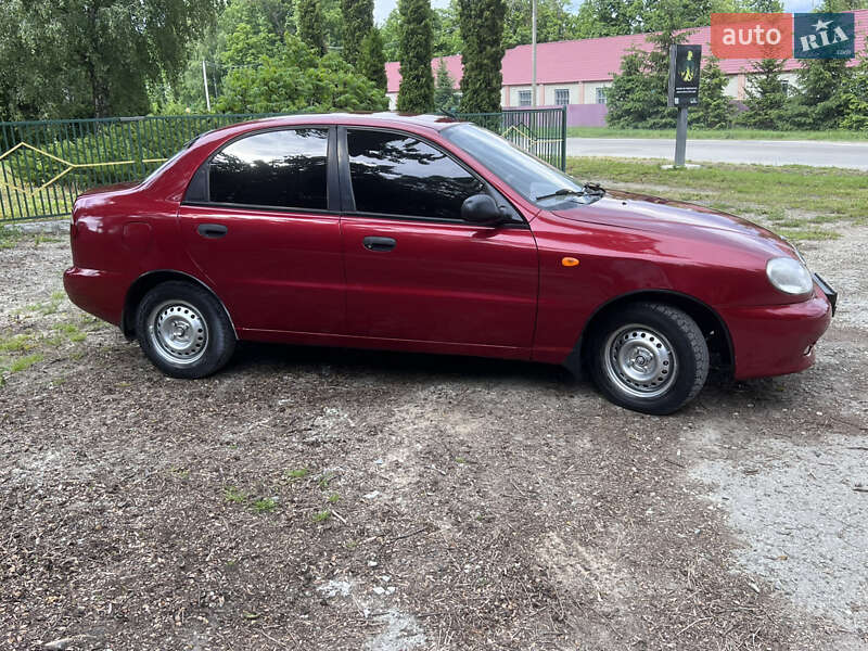 Седан Daewoo Lanos 2008 в Борщеве