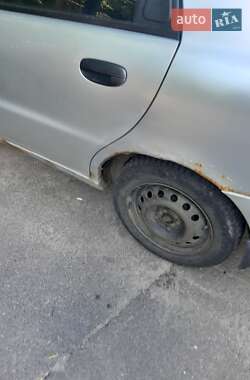 Седан Daewoo Lanos 2002 в 