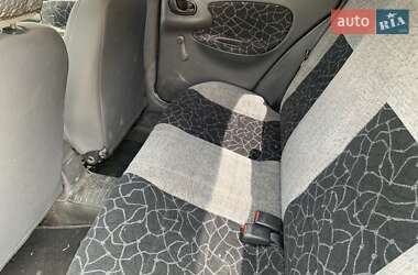 Седан Daewoo Lanos 2004 в 