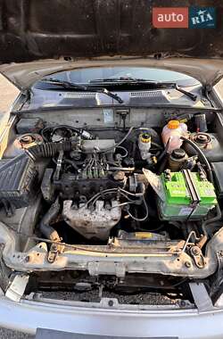 Седан Daewoo Lanos 2004 в 