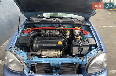 Седан Daewoo Lanos 2003 в 
