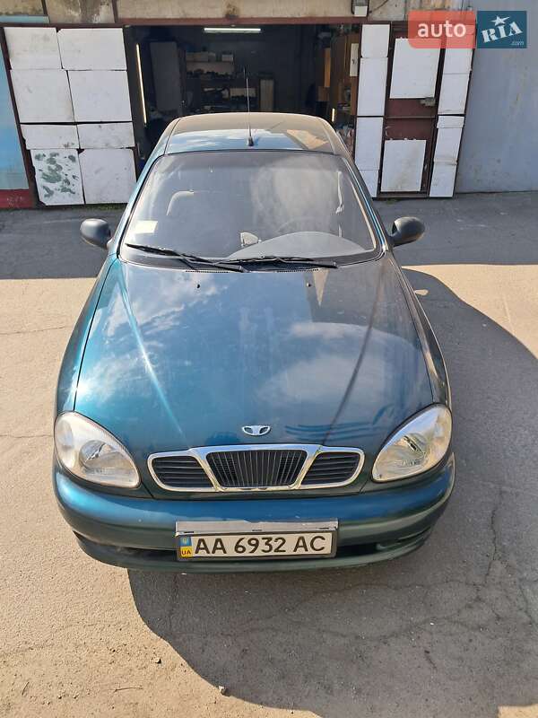 Седан Daewoo Lanos 2004 в 