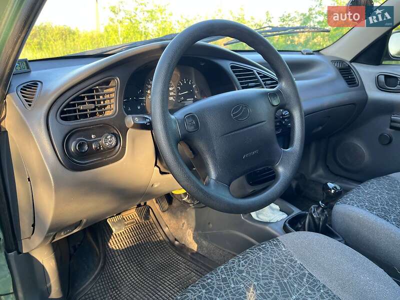 Седан Daewoo Lanos 2006 в Одессе