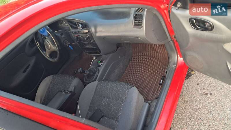 Седан Daewoo Lanos 2008 в Шостке
