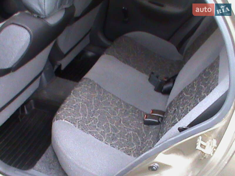 Седан Daewoo Lanos 2006 в Николаеве