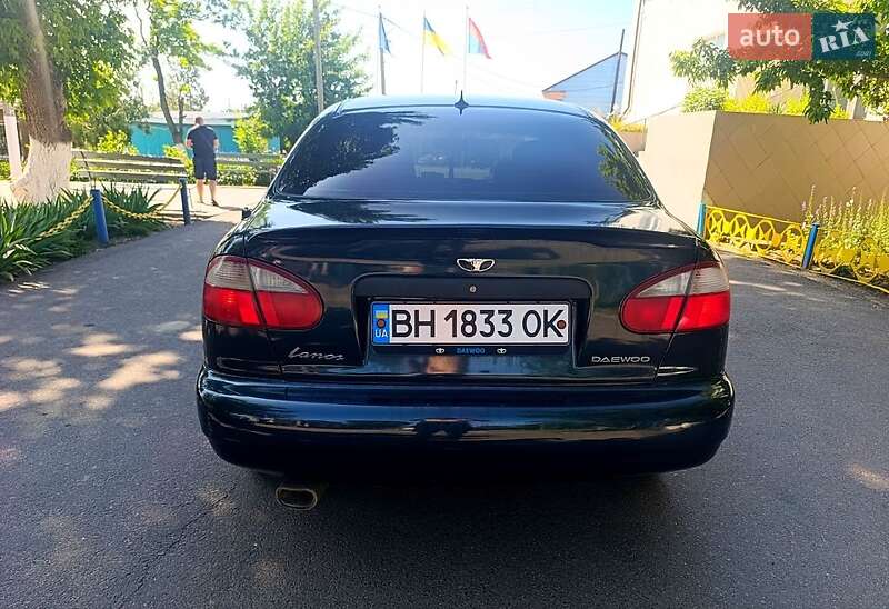 Седан Daewoo Lanos 2002 в Беляевке