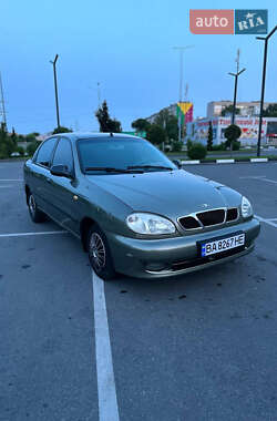 Седан Daewoo Lanos 2003 в 