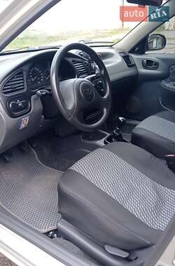 Седан Daewoo Lanos 2003 в 